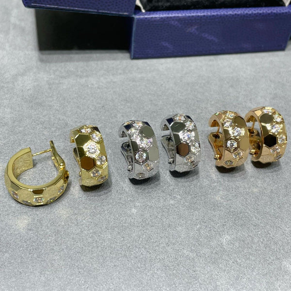 <MAGIC>BEE LOVE DIAMOND HOOP EARRINGS